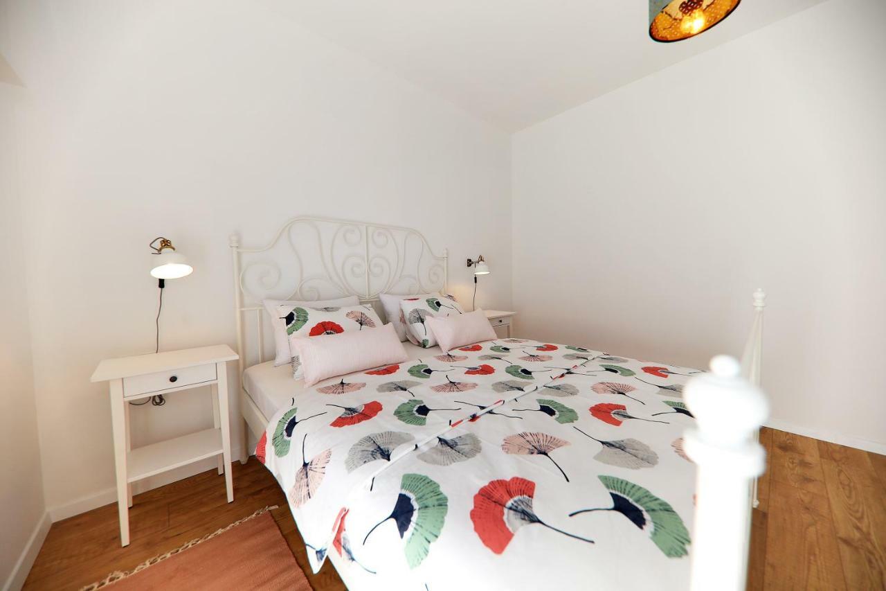 Apartments Meri-Puntamika ザダル エクステリア 写真
