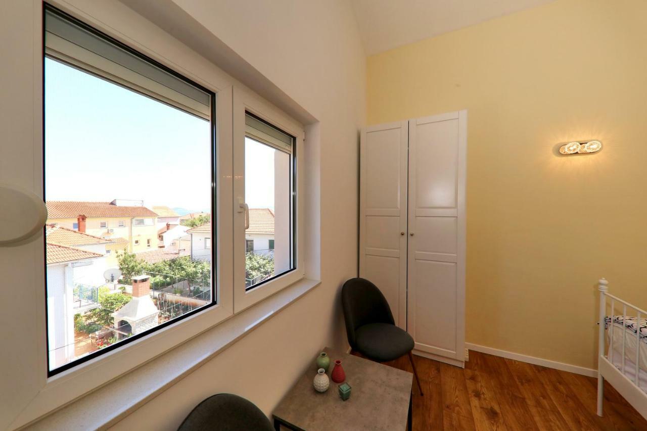 Apartments Meri-Puntamika ザダル エクステリア 写真