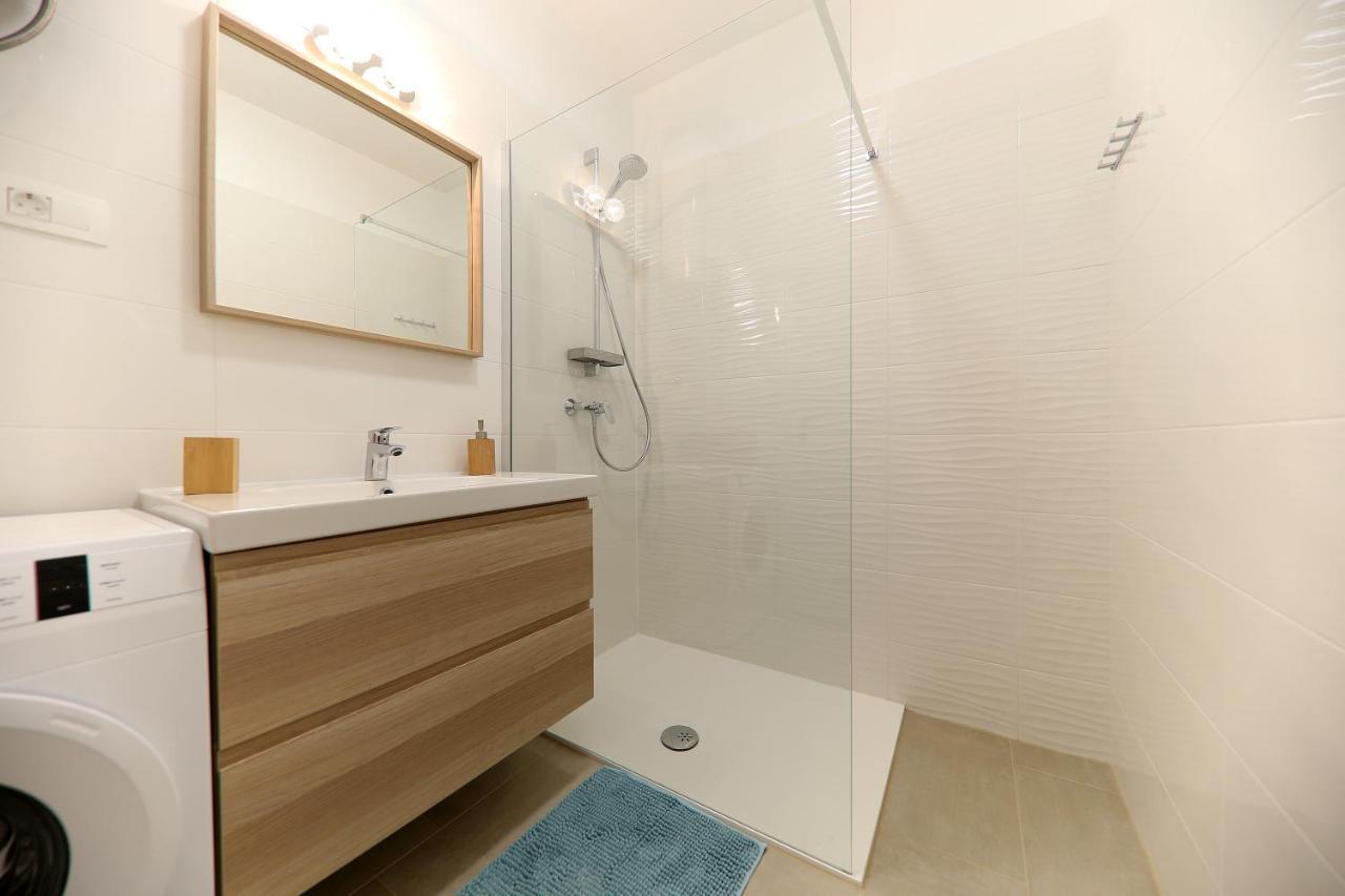 Apartments Meri-Puntamika ザダル エクステリア 写真