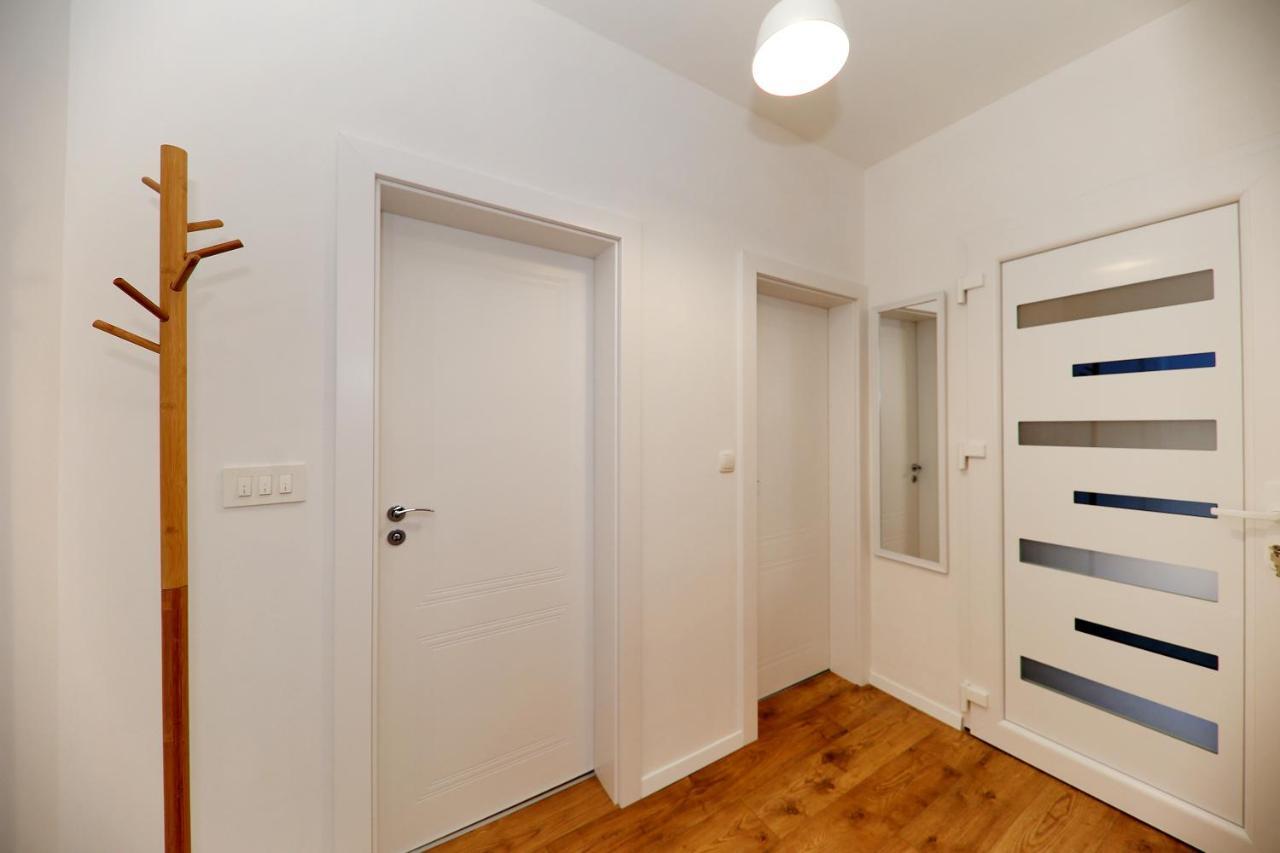 Apartments Meri-Puntamika ザダル エクステリア 写真